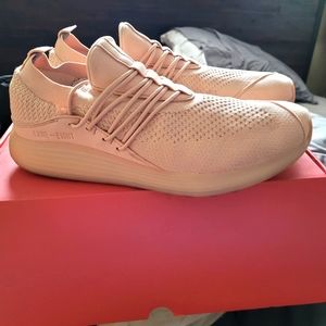 Lane Eight Tennis Shoes